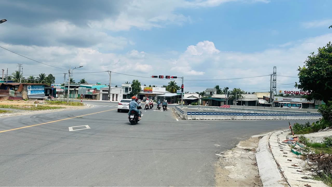 Bán đất Tiền Giang 3432m² gần vòng xoay Rạch Miễu 2 - Cơ hội đầu tư