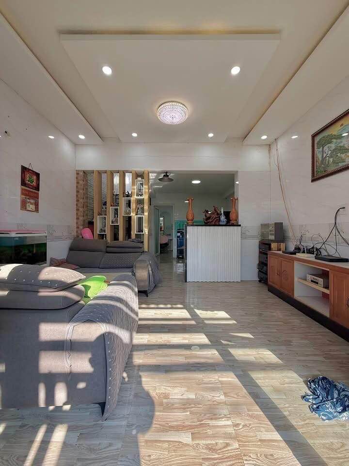 Nhà riêng Ngô Gia Tự, TP Mỹ Tho 46m² chỉ 1.25 tỷ - Ô tô vào tận nhà!