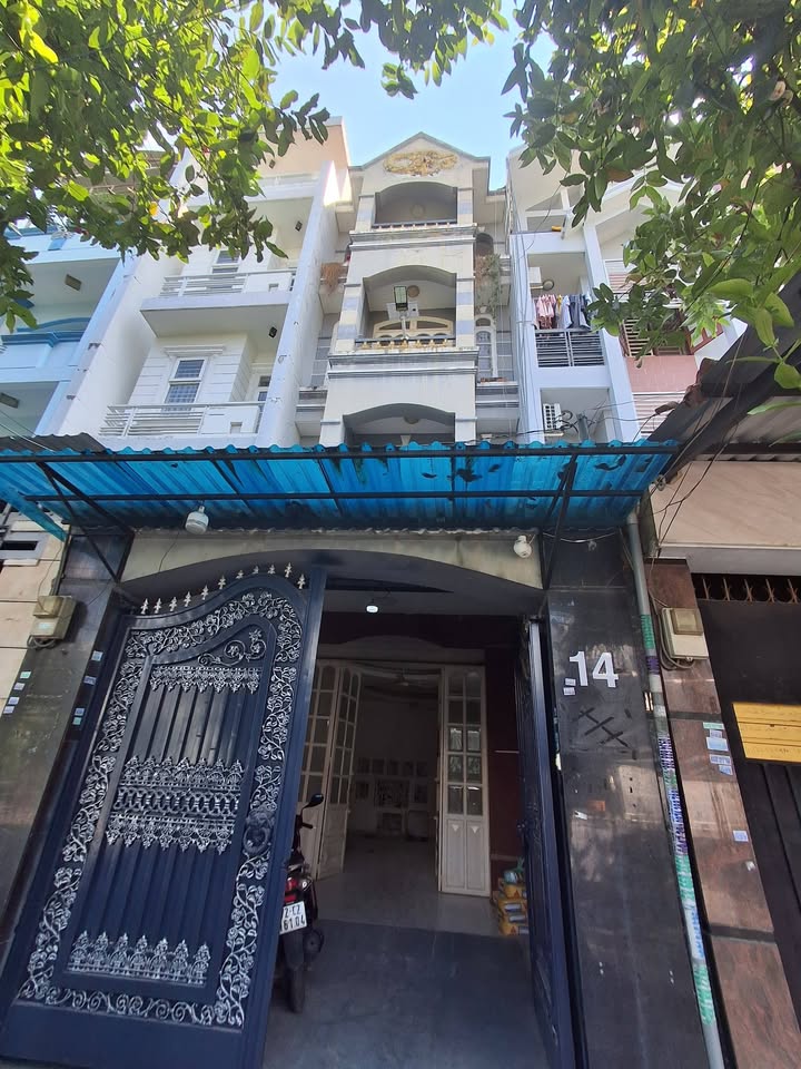 Nhà Phố Quận Bình Tân 105m² giá 18 triệu – Mặt tiền kinh doanh đắc địa!