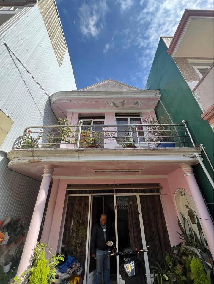 Nhà 103m² Phường 5 Đà Lạt - 2PN, Sổ Riêng, Ô Tô Tận Nơi - Giá 6.3 Tỷ