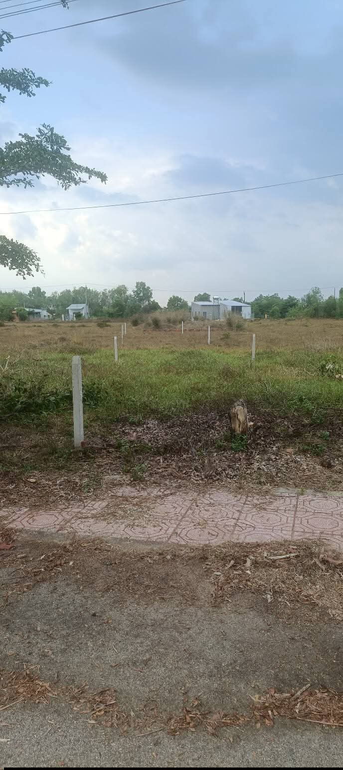 Đất nền Hớn Quản 200m² giá 430 triệu - Sổ đỏ chính chủ!