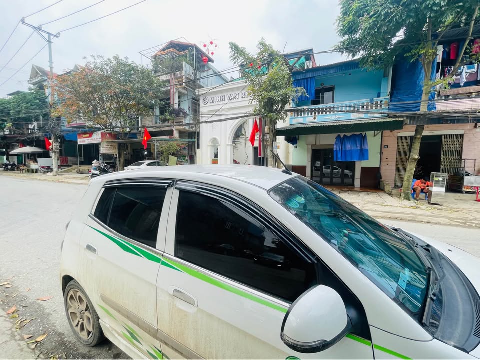 Nhà Mặt Tiền Kinh Doanh Quang Vinh, Thái Nguyên - 80m², Full Nội Thất