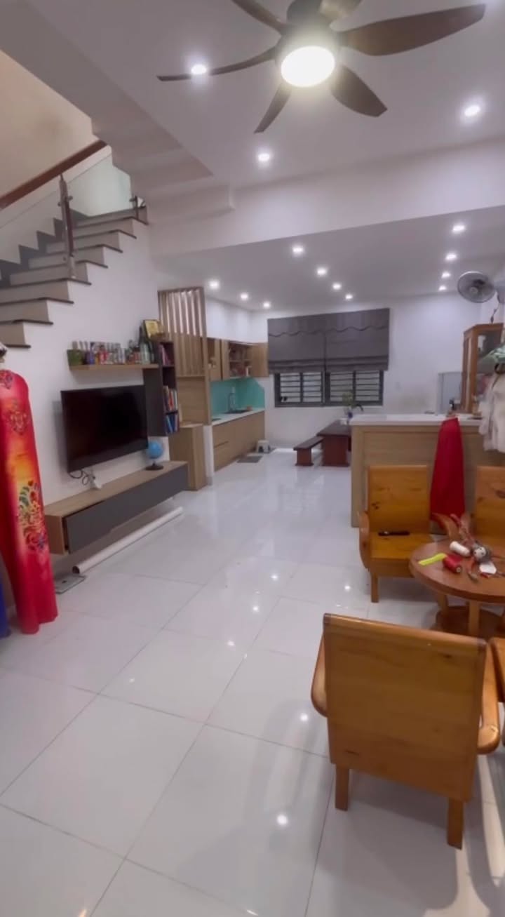Nhà 1 Mê Đường Bàu Mạc 19, Liên Chiểu - 97m², Gần Biển, Sổ Đỏ