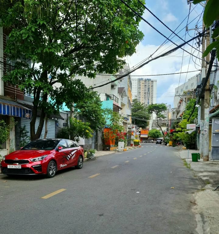 Nhà riêng Tân Thành, Tân Phú 52m² giá hơn 7 tỷ - Hẻm xe tải tránh!