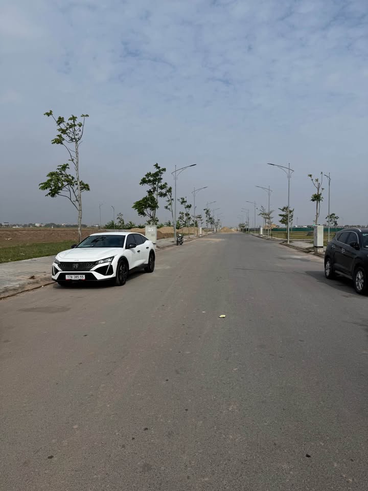 Đất nền mặt tiền 200m² KDC Đông Minh E, Tiền Hải - Kinh doanh, an cư lý tưởng