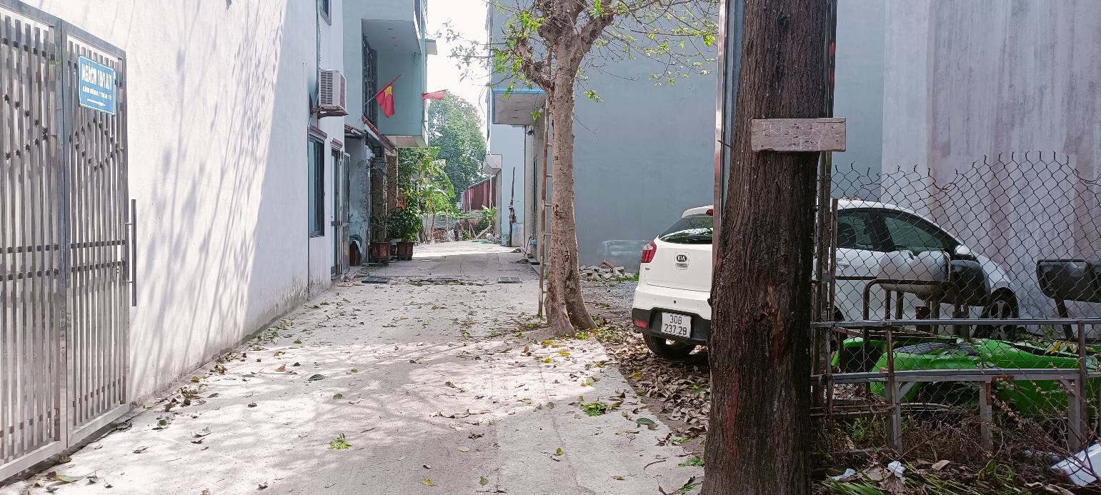 Nhà 3 Tầng 58m² MT 5.6m - Vệ Nam Hồng, Đông Anh - Giá Tốt Dưới 4 Tỷ