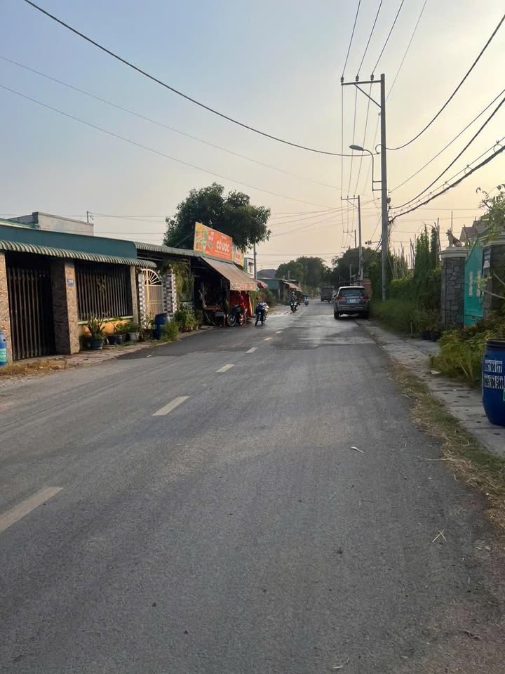 Nhà Phố Củ Chi 145m² giá 3 tỷ - Mặt tiền kinh doanh đắc địa!