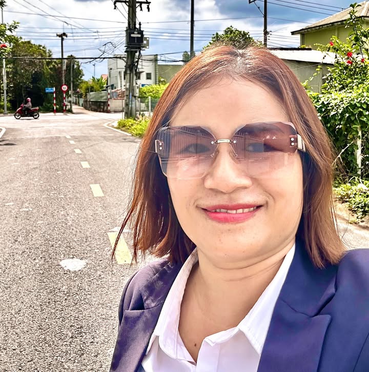 Nhà Phố Hưng Định Thuận An 108m² giá 3 tỷ - Vị trí đắc địa!