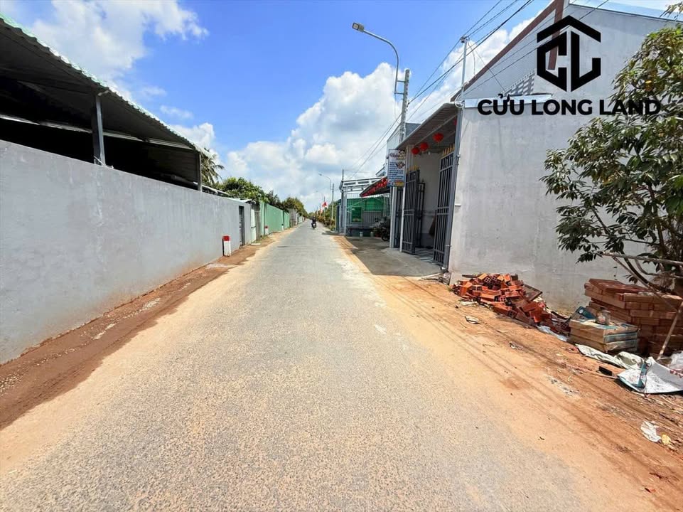 Nhà Mặt Tiền Phường Cái Vồn 70m² - Mặt tiền kinh doanh đắc địa!