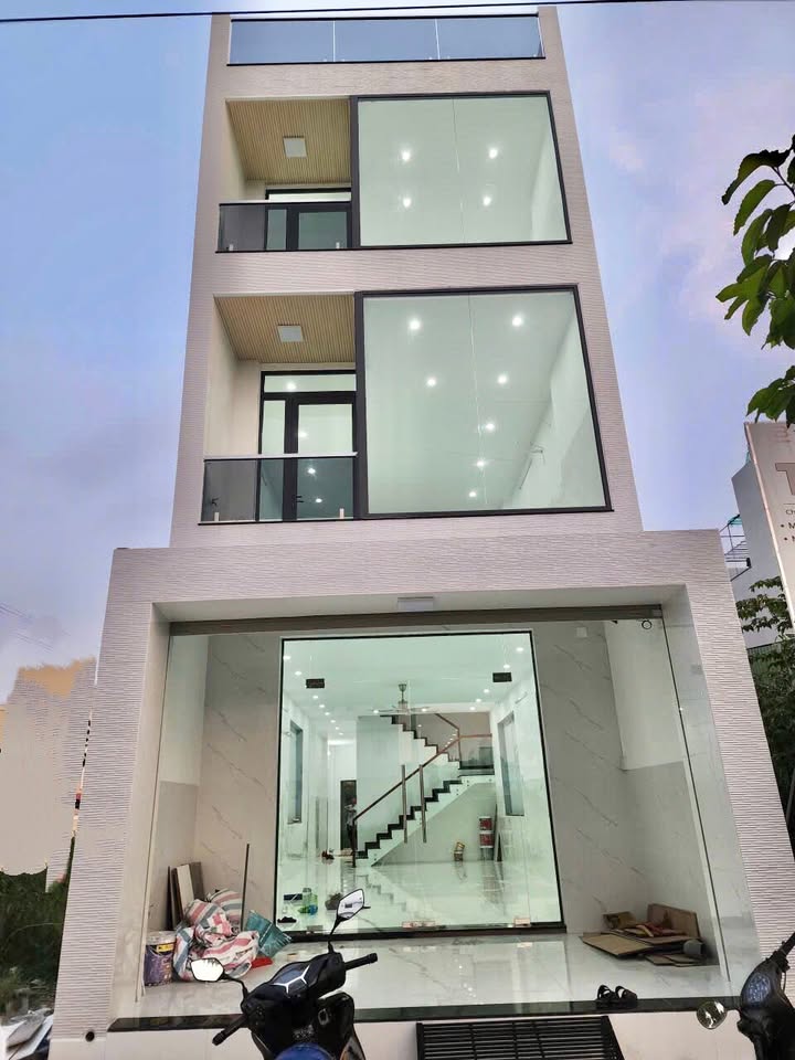 Nhà riêng Hoàng Quốc Việt Cần Thơ 105m² - Mặt tiền kinh doanh đắc địa!