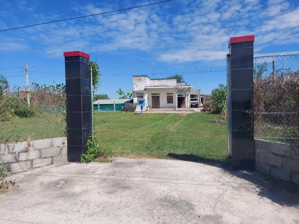 Nhà Vườn Hàm Liêm 1635m² - Nghỉ Dưỡng Lý Tưởng, Chính Chủ Bán Gấp!