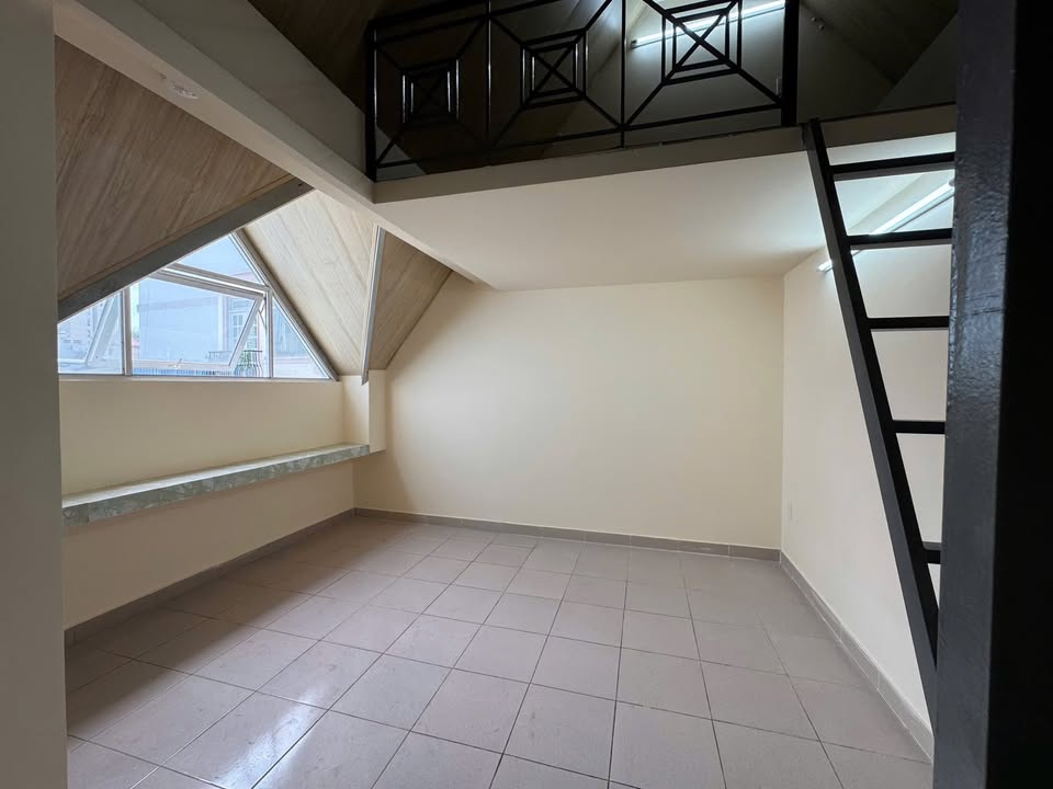 Căn hộ dịch vụ 163 Nguyễn Văn Cừ Quận 5 - Full nội thất cao cấp