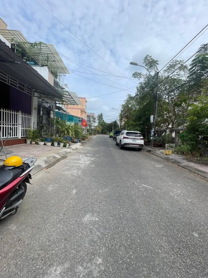 Nhà cấp 4 kiêm đất 72m² Phường 9 Cà Mau - Sổ hồng, 1.53 tỷ