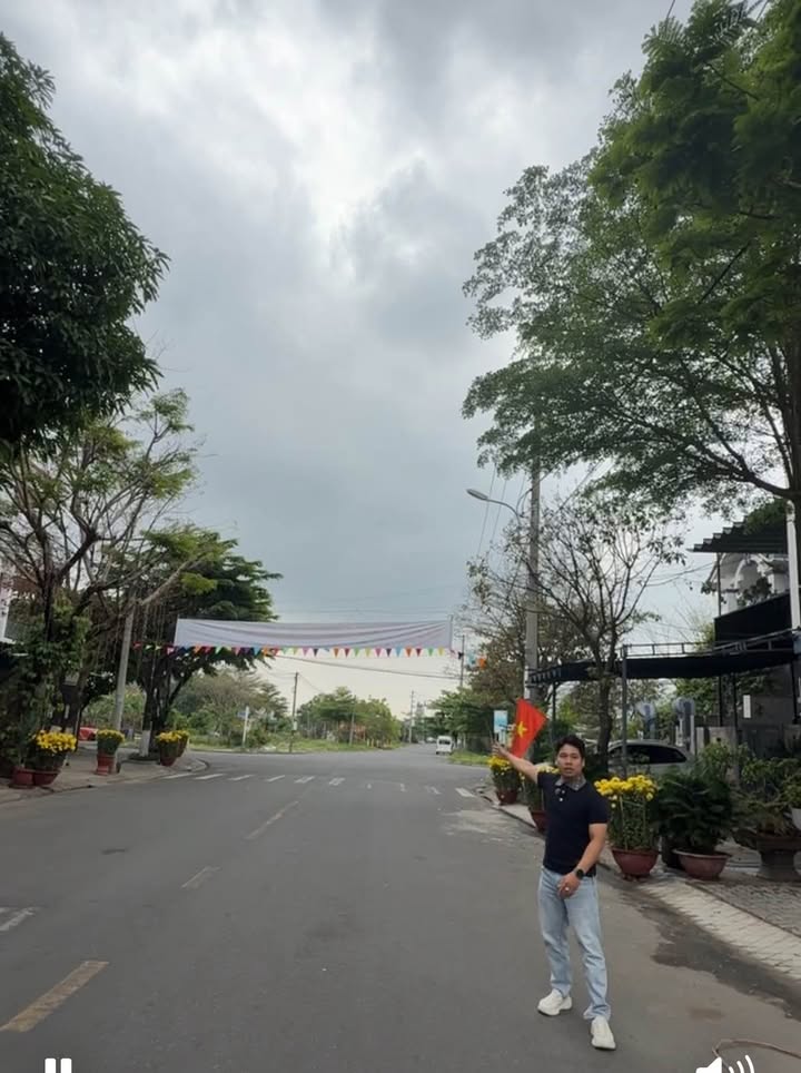 Đất Vàng MT Thanh Nghị, Hải Châu, Đà Nẵng - 180m² Kinh Doanh/Căn Hộ Dòng Tiền