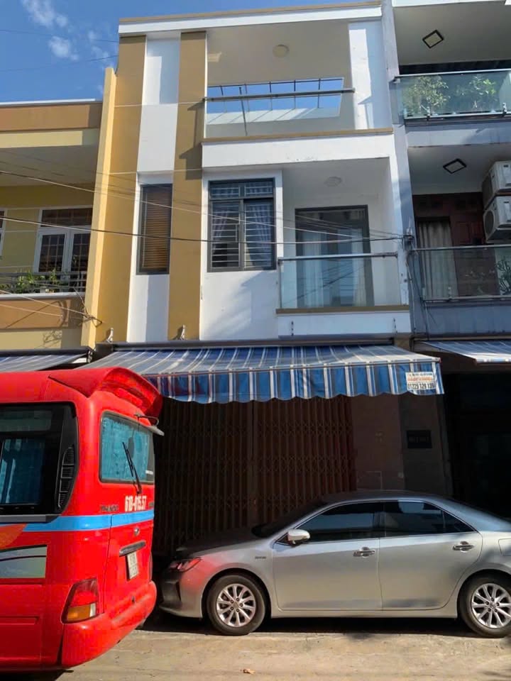 Bán nhà 3 tầng Bế Văn Đàn, Thanh Khê 75m² - 8.5 tỷ Sẵn sàng ở ngay