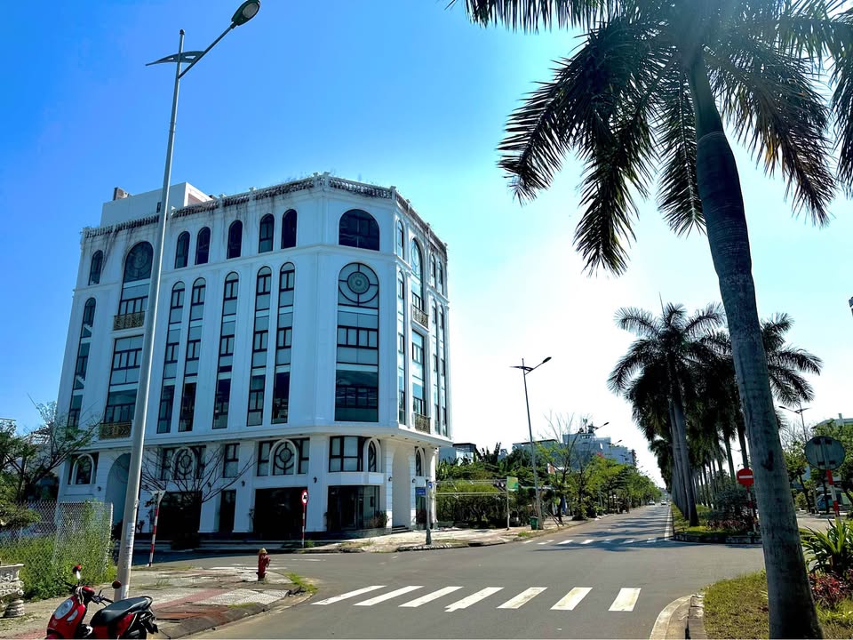 Nhà Phố Mặt Tiền 29/3 Hòa Xuân 125m² - Kinh Doanh Đa Ngành, Giá 11 Tỷ