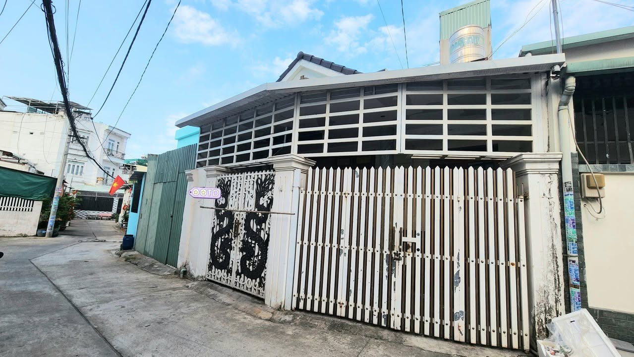 Nhà riêng Linh Tây, Thủ Đức 56m² giá 4 tỷ - Ô tô vào tận nhà!