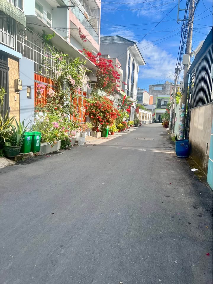 Nhà Mặt Tiền 6m Tăng Nhơn Phú A, TP Thủ Đức - 80m² Sổ Hồng Riêng