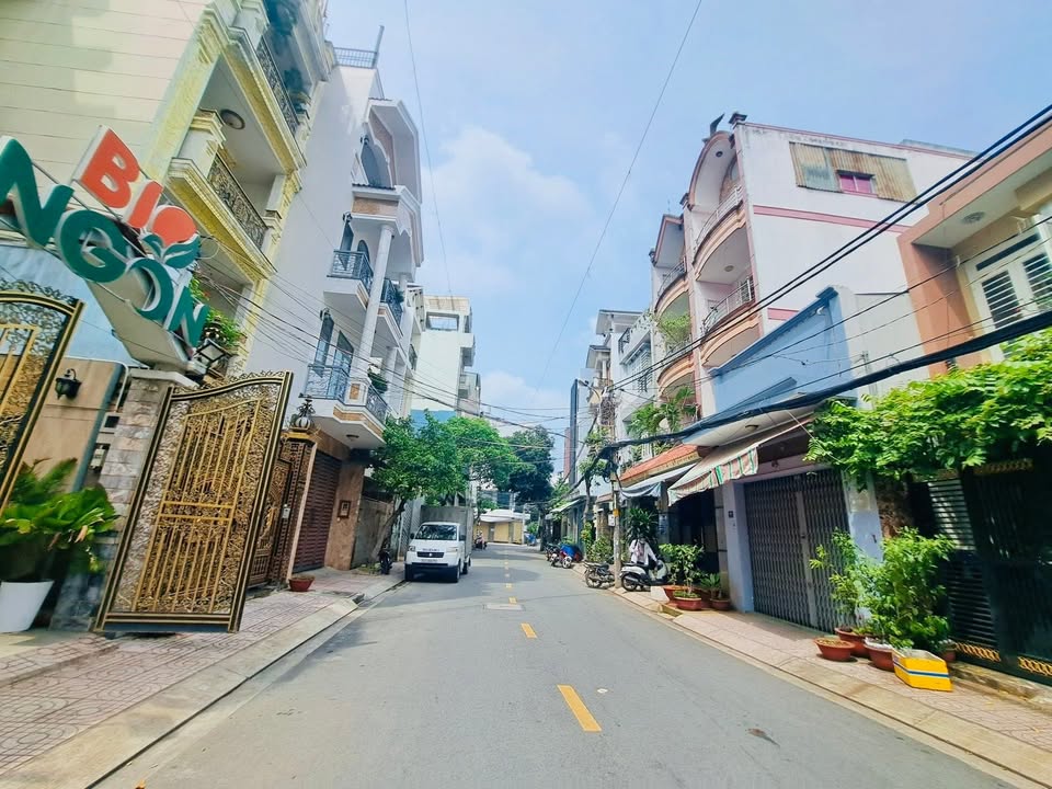 Mặt Tiền Bàu Cát Tân Bình 66m² - 11 Phòng Kinh Doanh - Giá Giảm Sốc 10.99 Tỷ