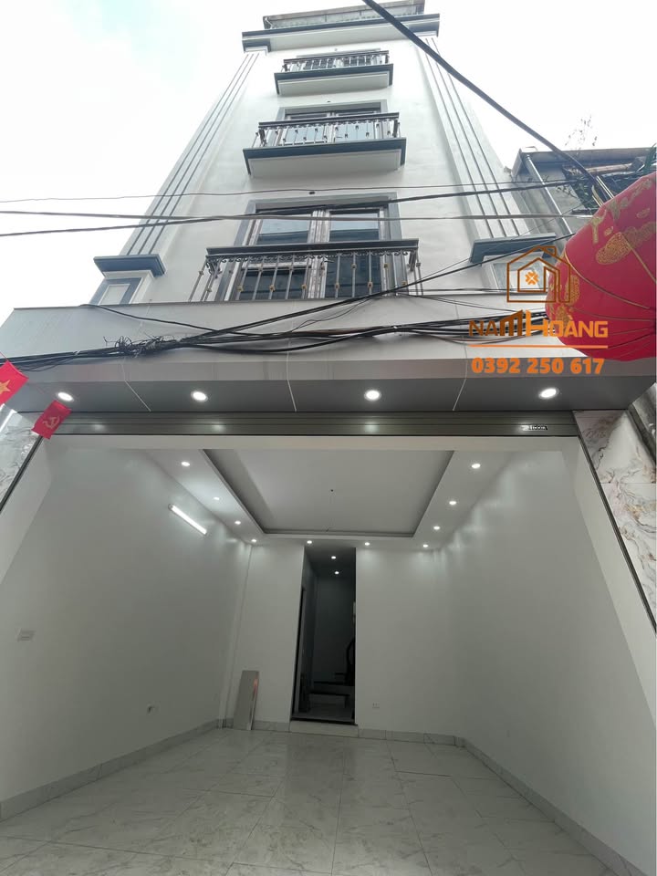 Nhà riêng Đông Mai, Hai Bà Trưng 40m² – Ô tô vào tận nhà, thang máy hiện đại!