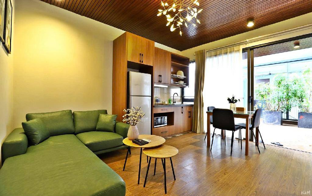 Nhà Phố Âu Cơ, Tây Hồ 176m² - Dòng tiền 250 triệu/tháng, 105 Tỷ