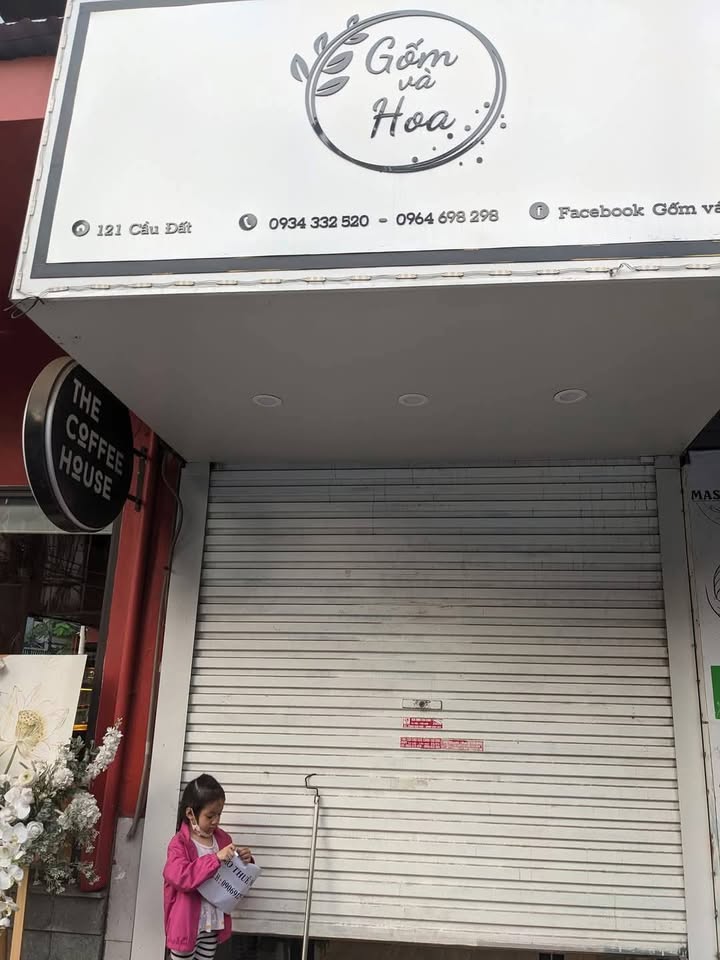 Nhà Mặt Tiền 121 Cầu Đất, Hải Phòng - Kinh Doanh & An Cư Lý Tưởng