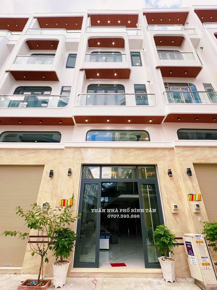 Nhà phố Bình Tân 63m² giá 6.8 tỷ - Ô tô vào tận nhà!