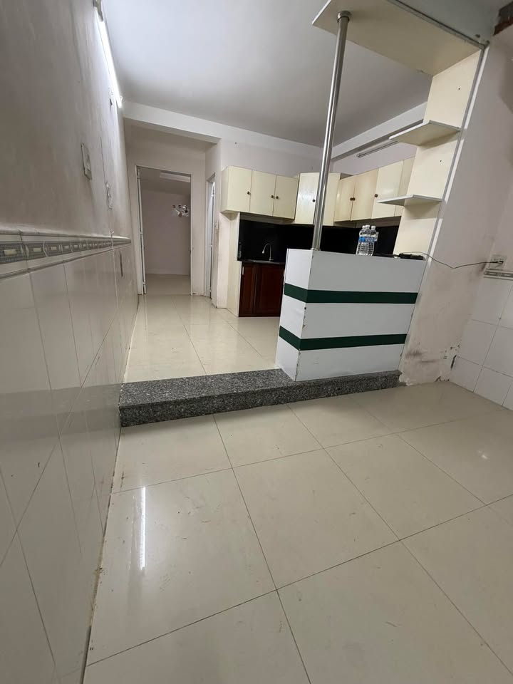 Bán nhà Nguyễn Thái Học Quy Nhơn 70m² giá 2.3 tỷ - Sẵn sàng ở ngay!