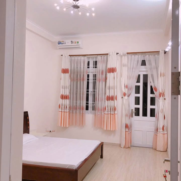 Nhà nguyên căn Phường Thắng Tam 160m² giá 12 triệu - Full nội thất ở ngay!