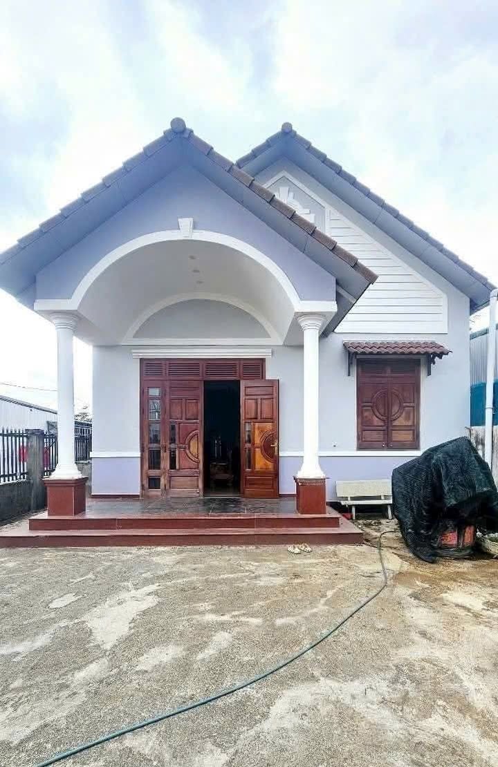 Nhà riêng Hẻm Lam Sơn Bảo Lộc 220m² - Chính chủ bán, giá tốt!