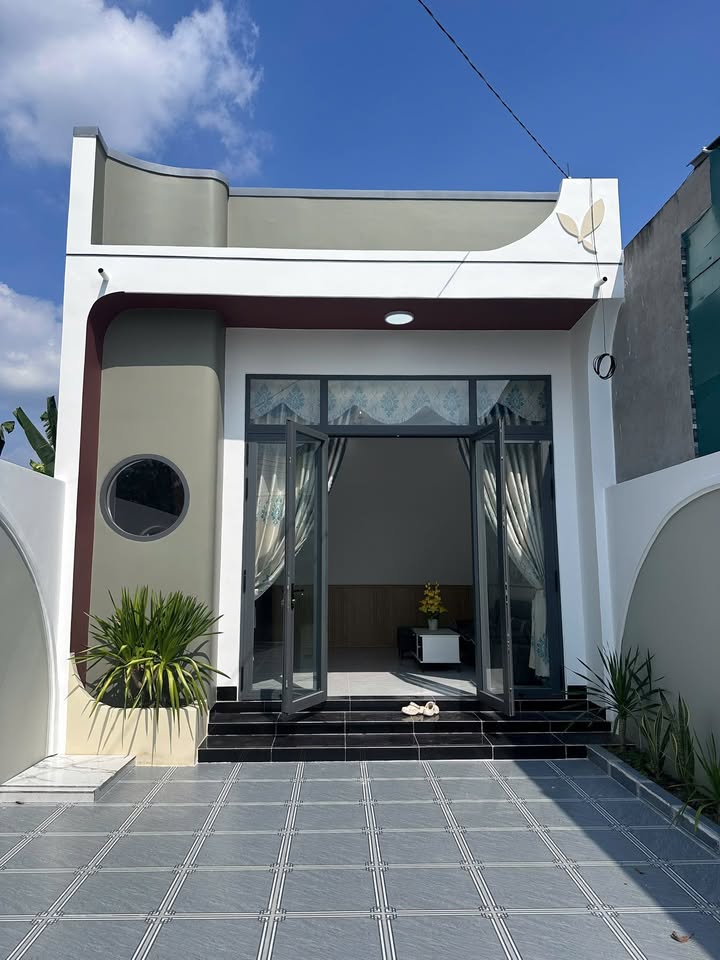 Nhà 3PN Phường Ninh Thạnh, Tây Ninh - 1.75 Tỷ, Sổ Hồng Thổ Cư