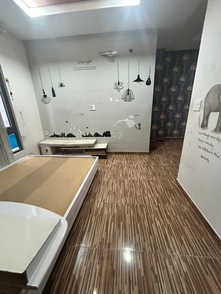 Nhà 7PN 3 lầu cho thuê Tân Quý, Tân Phú - Kinh doanh/Văn phòng