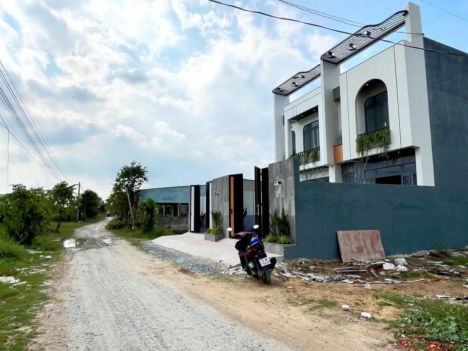 Nhà phố Mỹ Hạnh Bắc 125m² giá 2.75 tỷ - Vị trí đẹp giá tốt