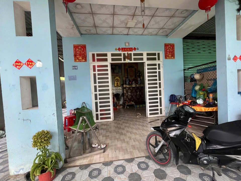 Nhà Cấp 4 Phước Lợi, Bến Lức 140m² - Sổ Hồng Sẵn, Chính Chủ!