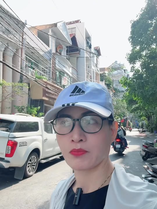 Nhà Bình Thạnh 64m² giá 15 tỷ - Hẻm ô tô, sổ hồng, bán gấp!