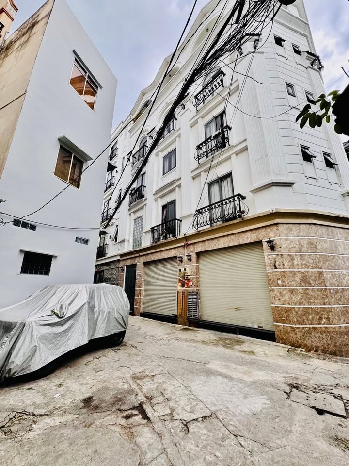 Nhà riêng Hoàng Hoa Thám 55m² - Ô tô vào tận nhà, chỉ 7.5 tỷ!