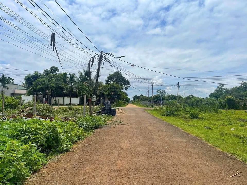 Nhà Phố Buôn Ma Thuột 125m² - Mặt tiền kinh doanh đắc địa!