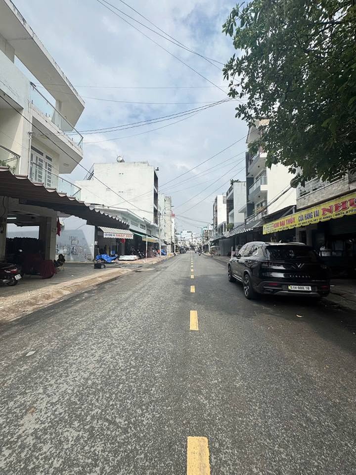 Nhà Phố Phú Thọ Hòa, Tân Phú 65m² chỉ 15 tỷ - Mặt tiền kinh doanh đỉnh cao!