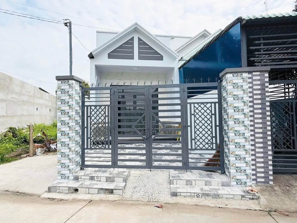 Nhà Riêng Tôn Đức Thắng 112m² - Ô tô vào tận nhà!