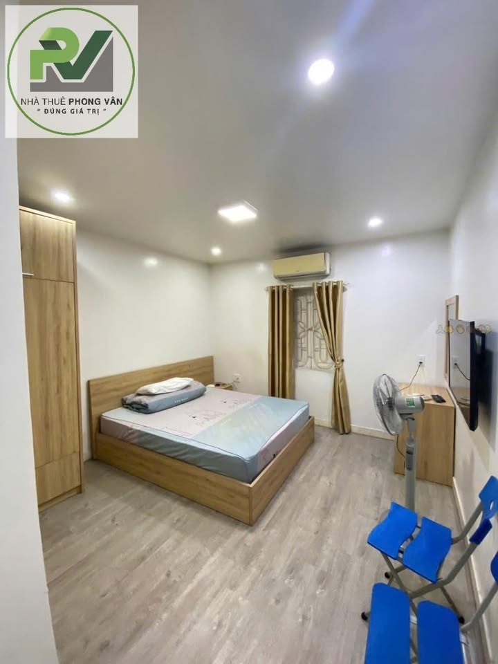 Nhà riêng Văn Cao 80m² - Full nội thất, ô tô đỗ cửa!