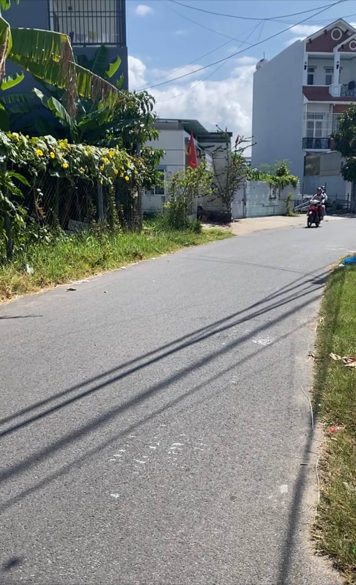 Nhà Mặt Tiền Hẻm Vũng Tàu 93m² giá 4.1 tỷ - Ô tô vào tận nhà!