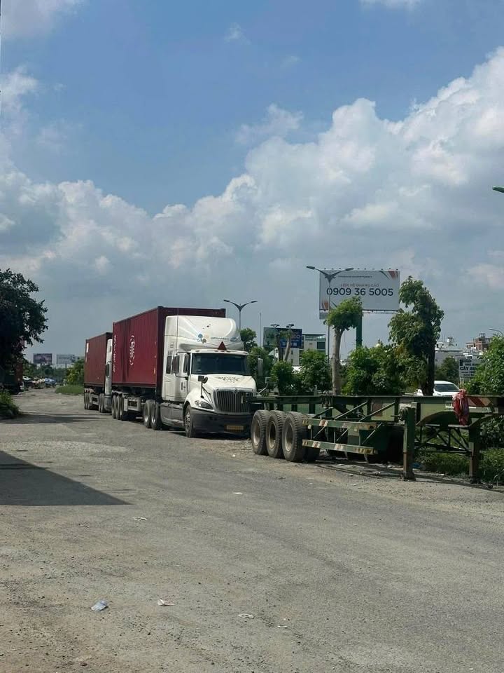 Cho thuê kho KDC Công ty 8 Hưng Phú 120m² giá 7 triệu - Hoạt động ngay!