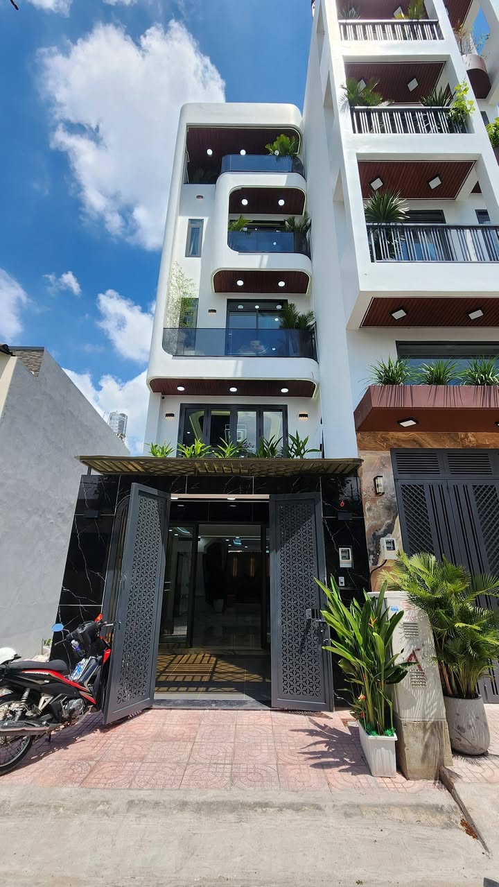 Nhà Phố Tân Chánh Hiệp, Quận 12 - 71m² 5 Tầng, Gần Trường GTVT Tô Ký