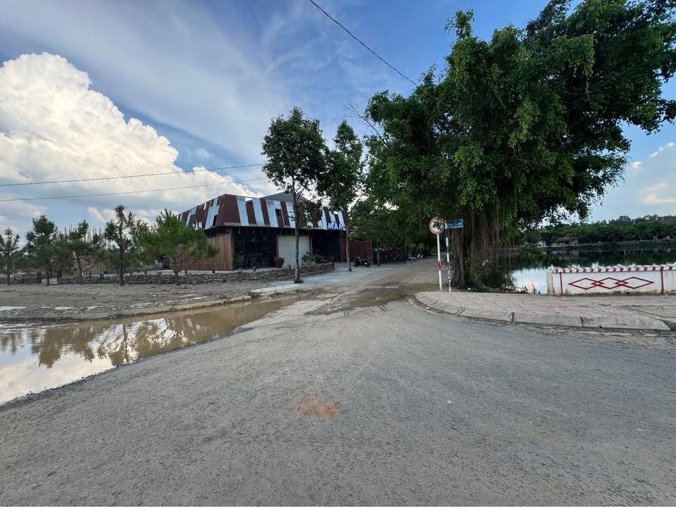 Đất nền Cư Knia 215m² 549 triệu - Sổ đỏ chính chủ, đường ô tô vào tận nơi!