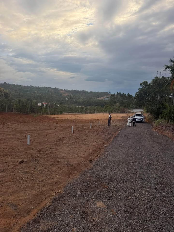 Đất nền Phú Xuân Krông Năng 300m² giá 499 triệu - Tiềm năng tăng giá!