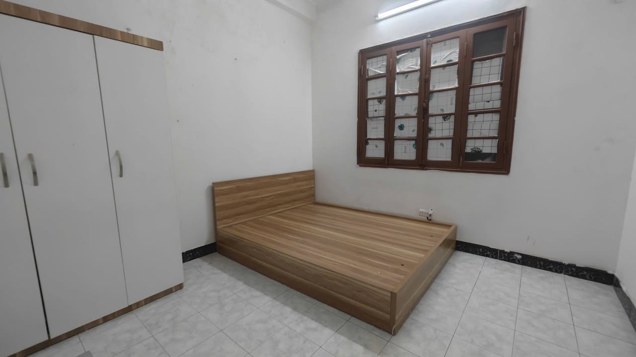 Phòng cho thuê Lê Trọng Tấn 20m² giá 2.5 triệu - Sẵn sàng ở ngay!