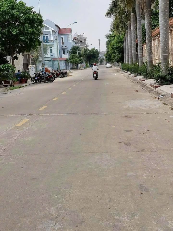 Đất nền Đường 15 Dĩ An 125m² - Sổ đỏ chính chủ!