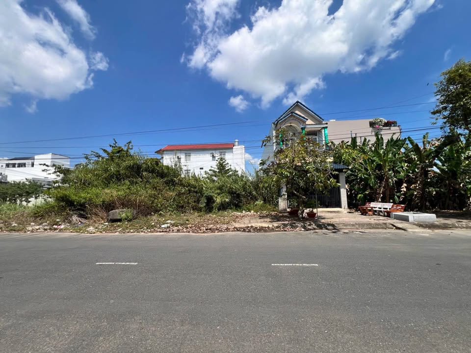 Bán Nền 100m² KDC Văn Hoá Tây Đô, Hậu Giang - Sổ Hồng, Giá 3.25 Tỷ