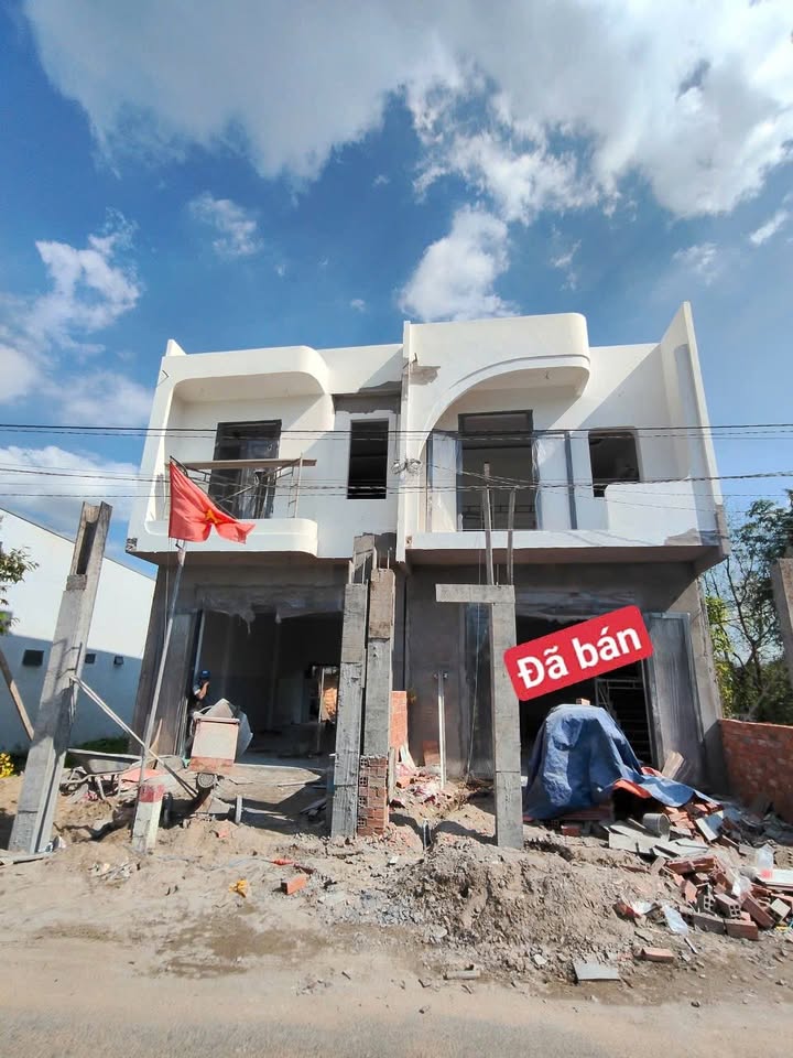 Nhà Mặt Tiền Lộ Nhựa Phường Cái Vồn, Vĩnh Long - Kinh Doanh Đắc Lộc