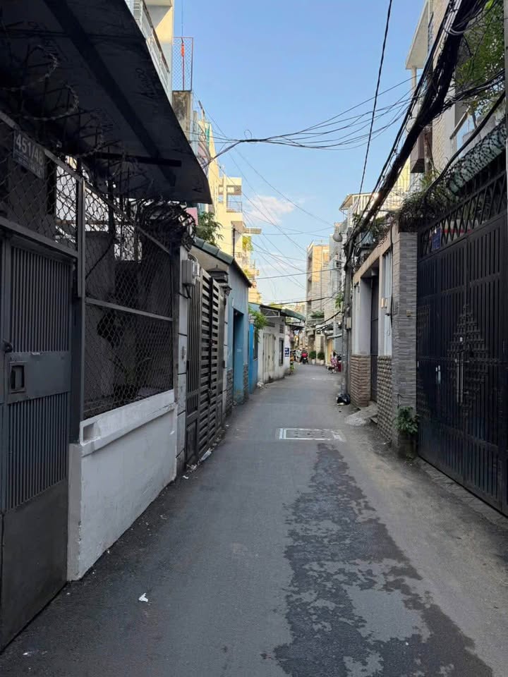 Nhà Phố Bình Thạnh 36m² giá 4.85 tỷ - Vị trí đắc địa!